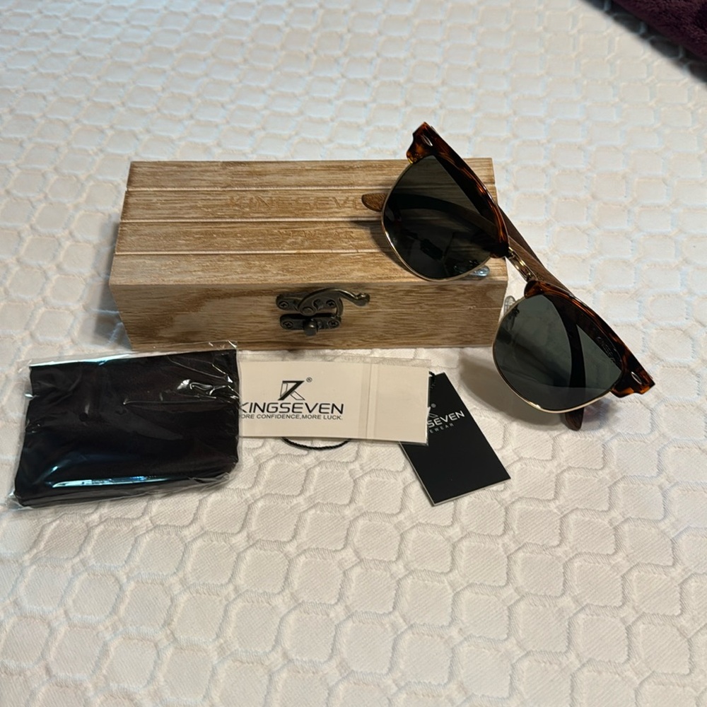 Kingseven Eyewear Sunglasses